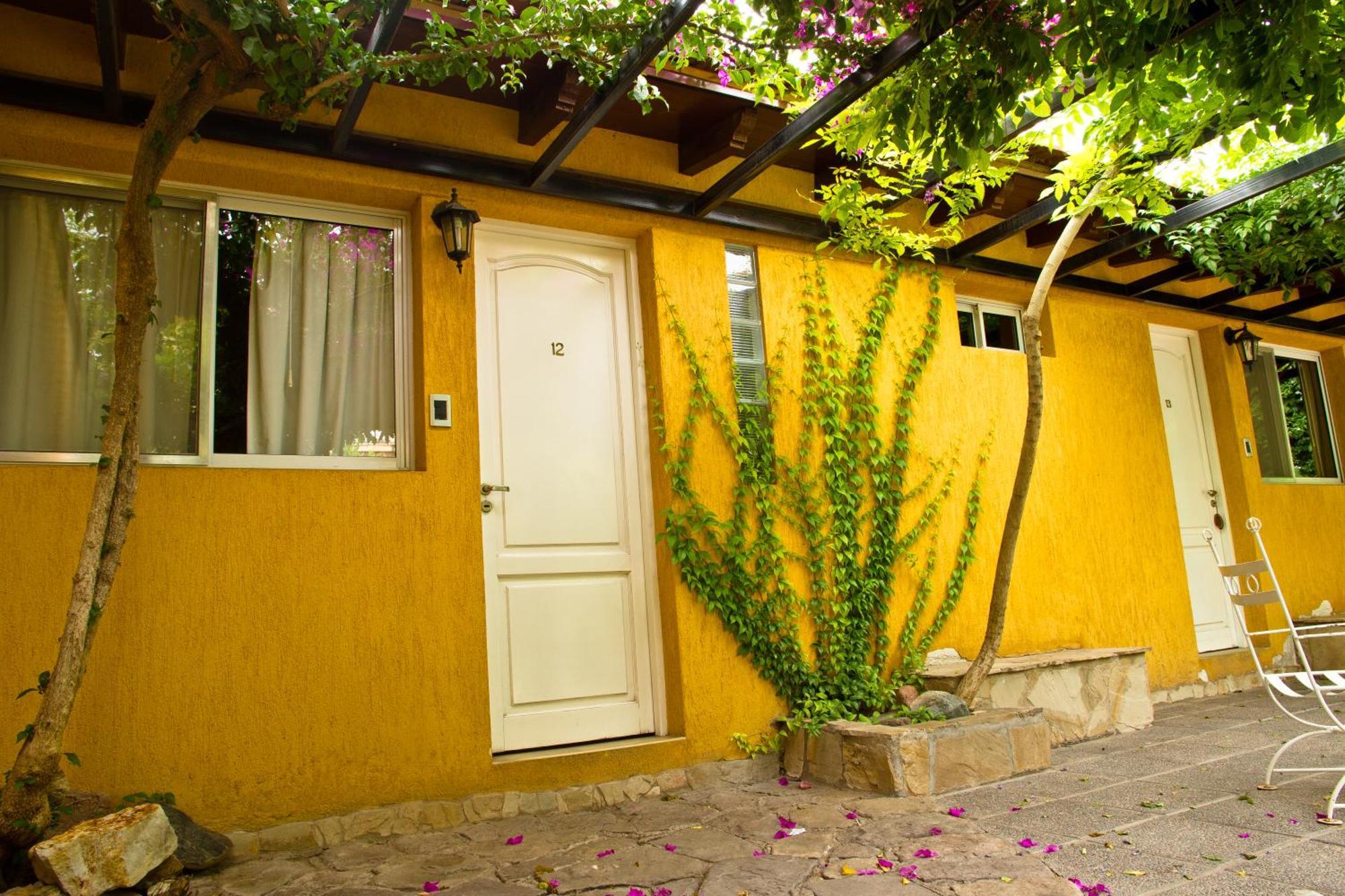 Alamo Hostel & Suites Mendoza Exterior foto